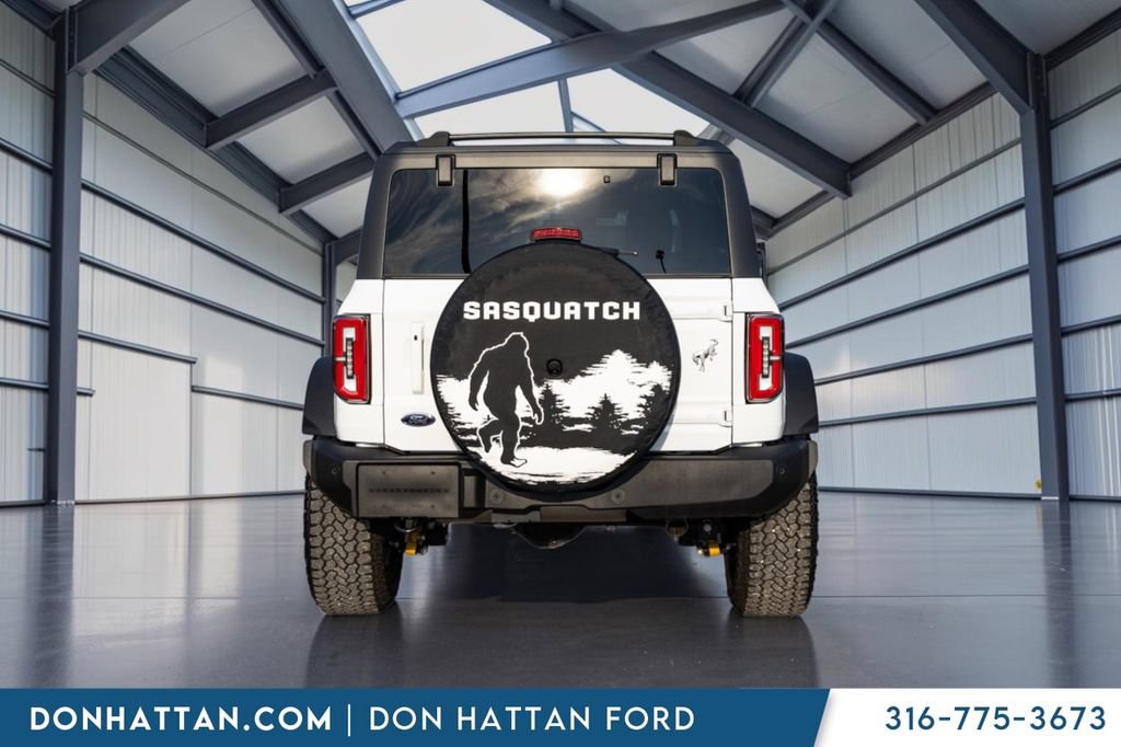Certified 2025 Ford Bronco Outer Banks w/ Sasquatch Package AWD/4WD image 25