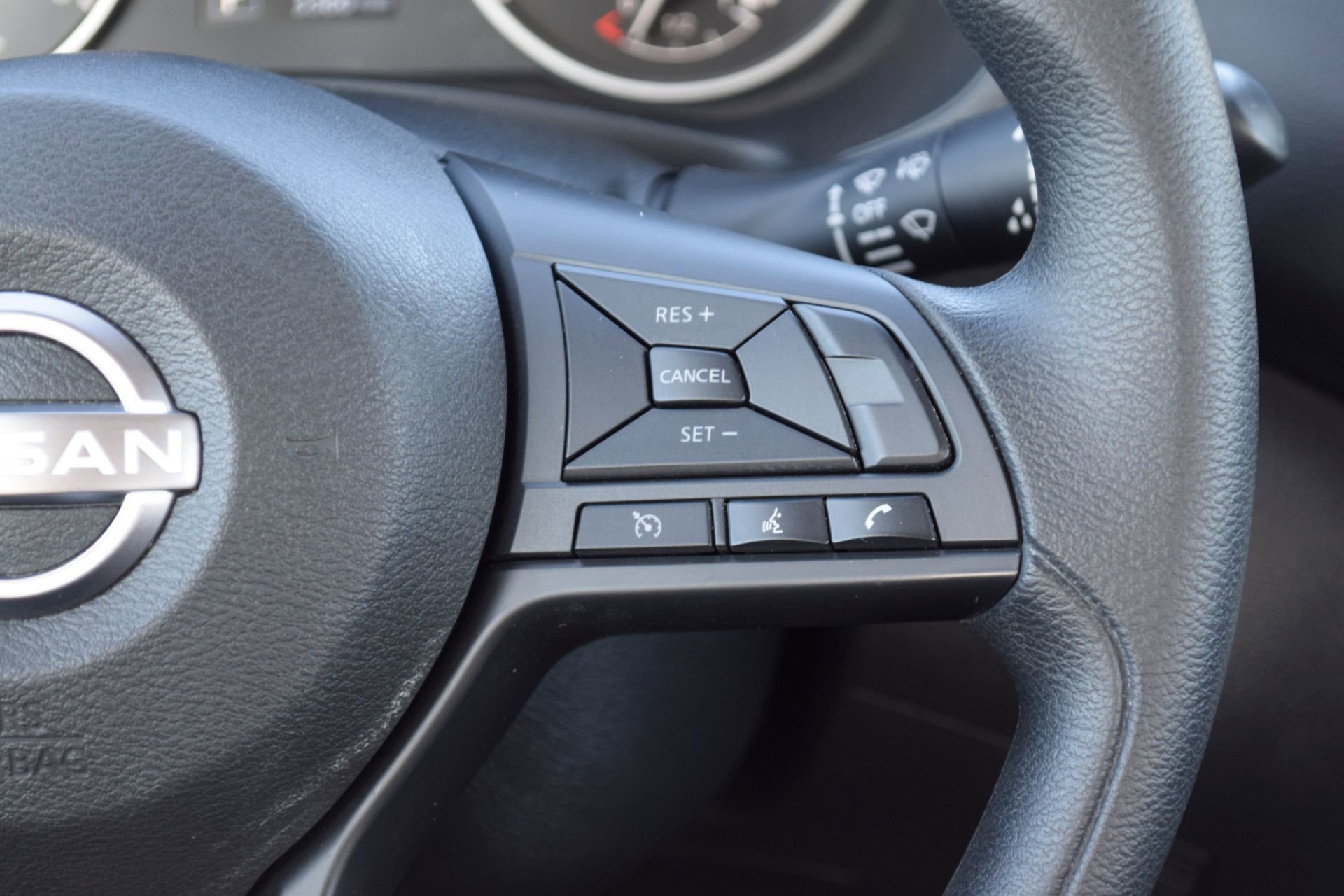 Used 2025 Nissan Sentra S image 10