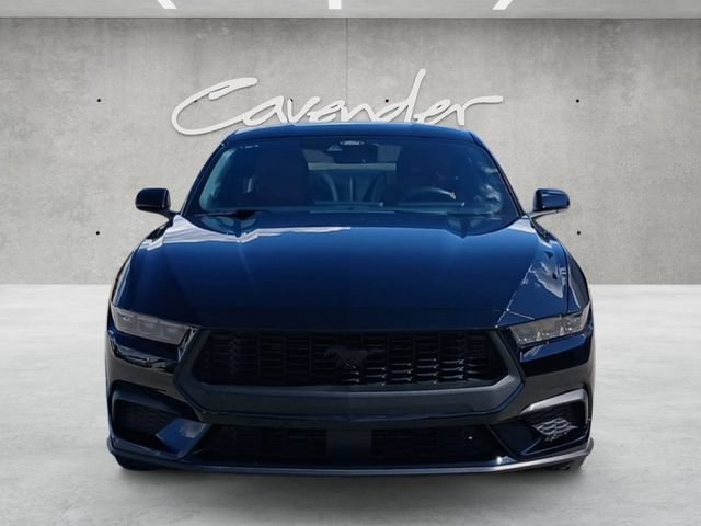 Certified 2025 Ford Mustang Coupe RWD image 19