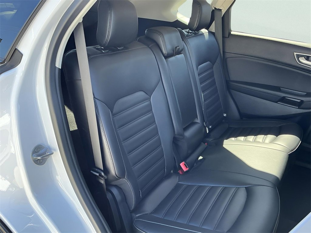 Certified 2024 Ford Edge SEL image 23