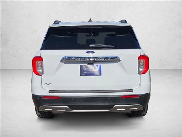 Certified 2023 Ford Explorer XLT w/ Equipment Group 202A RWD image 7