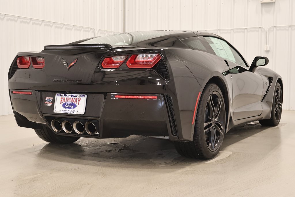 Used 2017 Chevrolet Corvette Stingray Coupe w/ Carbon Flash Badge Package image 46