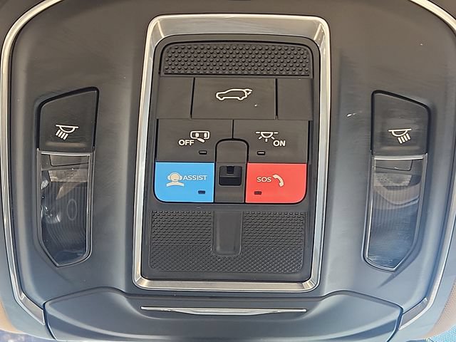 Used 2021 Jeep Grand Cherokee L Limited w/ MOPAR Finishing Package AWD/4WD image 19