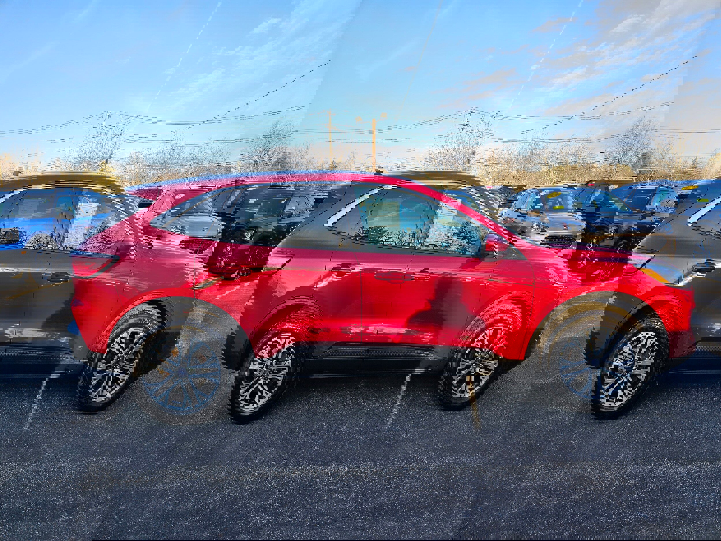 Certified 2022 Ford Escape SEL w/ Class II Trailer Tow Package image 4