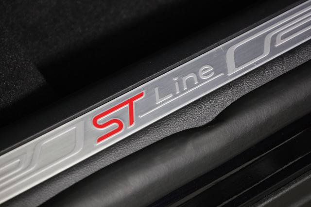 Certified 2026 Ford Explorer ST-Line AWD/4WD image 37