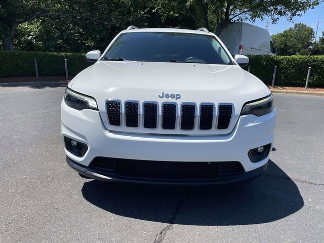 Used 2019 Jeep Cherokee Latitude Plus w/ Comfort/Convenience Group FWD image 2