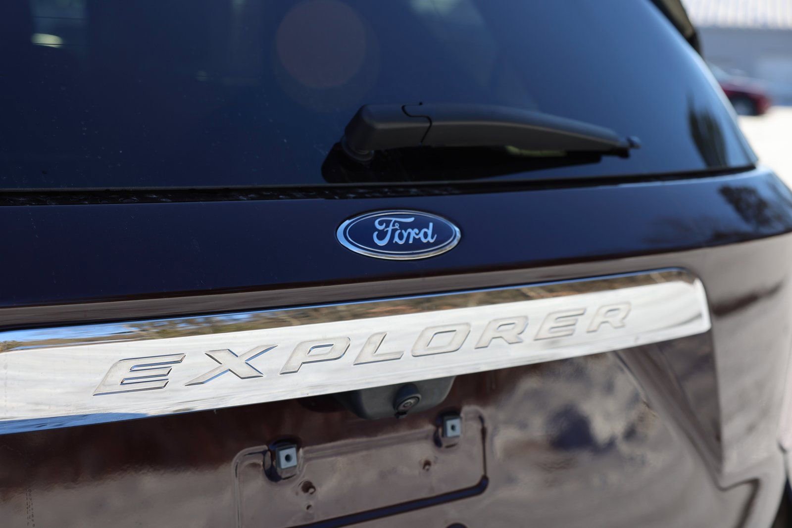 Certified 2022 Ford Explorer XLT w/ Equipment Group 202A AWD/4WD image 34