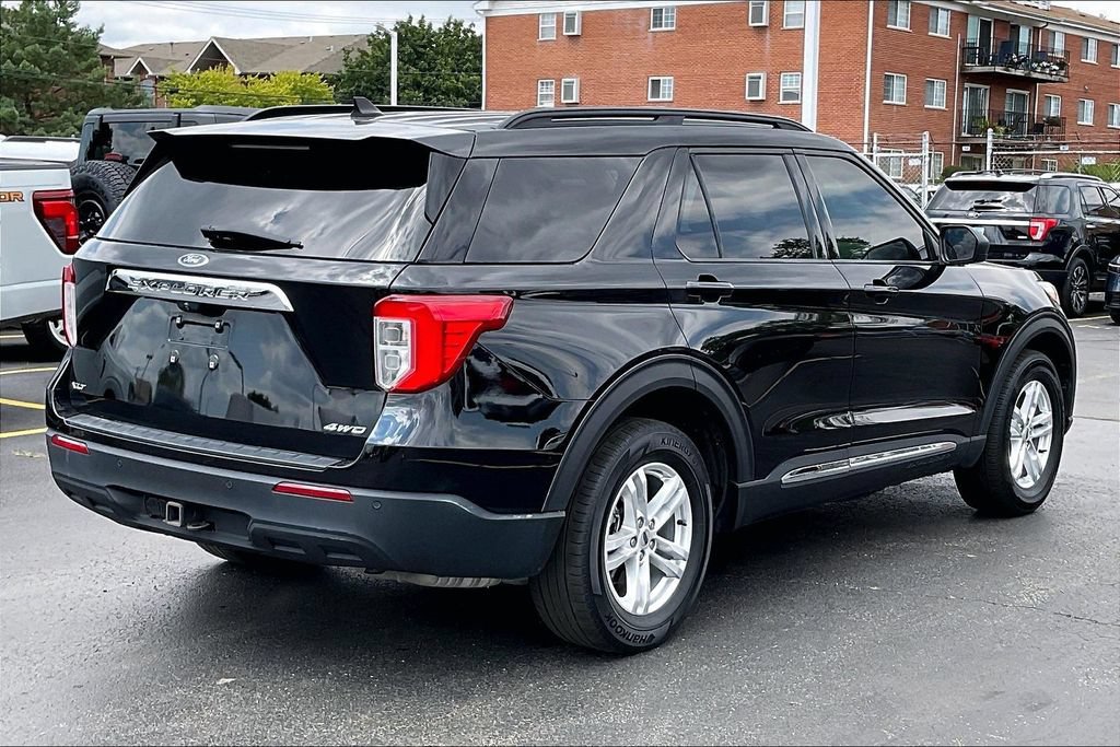 Certified 2022 Ford Explorer XLT AWD/4WD image 12