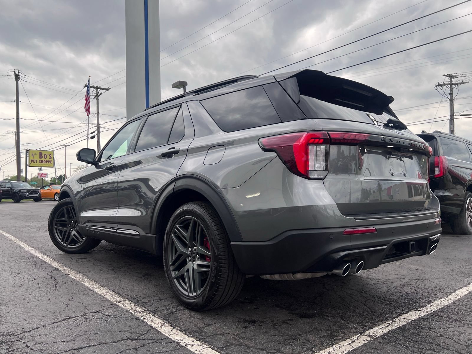 Certified 2025 Ford Explorer ST w/ Sun And Sound Package AWD/4WD image 20