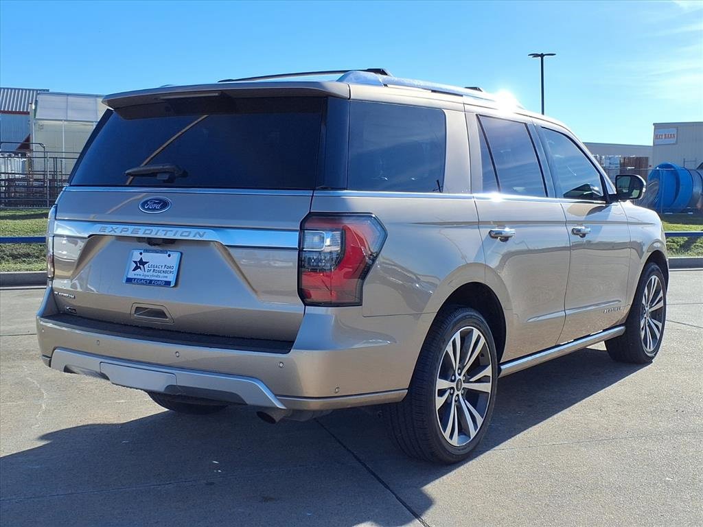 Certified 2020 Ford Expedition Platinum image 2
