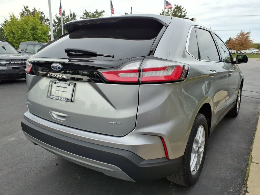 Certified 2024 Ford Edge SEL w/ Convenience Package AWD/4WD image 4