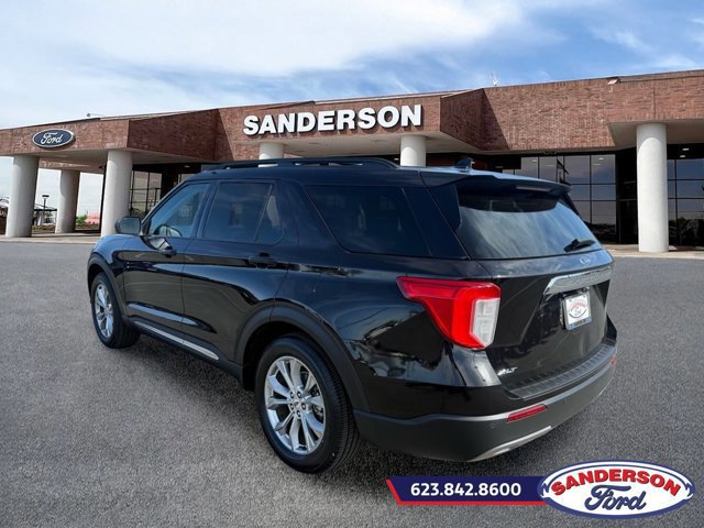 Certified 2020 Ford Explorer XLT w/ Equipment Group 202A RWD image 3