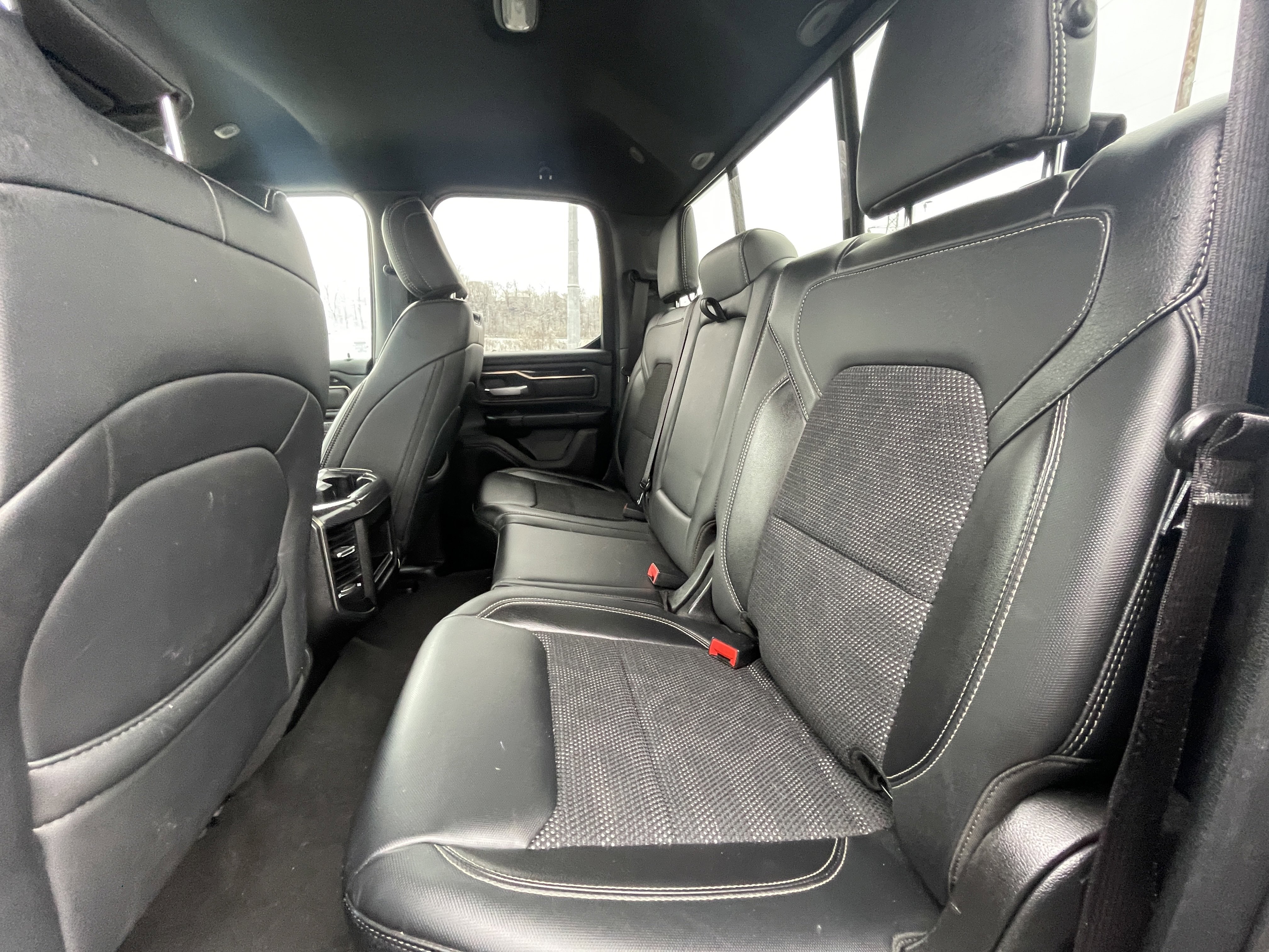 Used 2020 RAM 1500 Rebel image 30