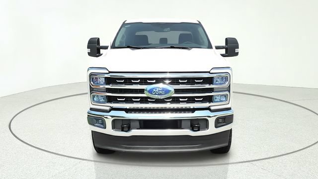Certified 2026 Ford F250 Lariat AWD/4WD image 3