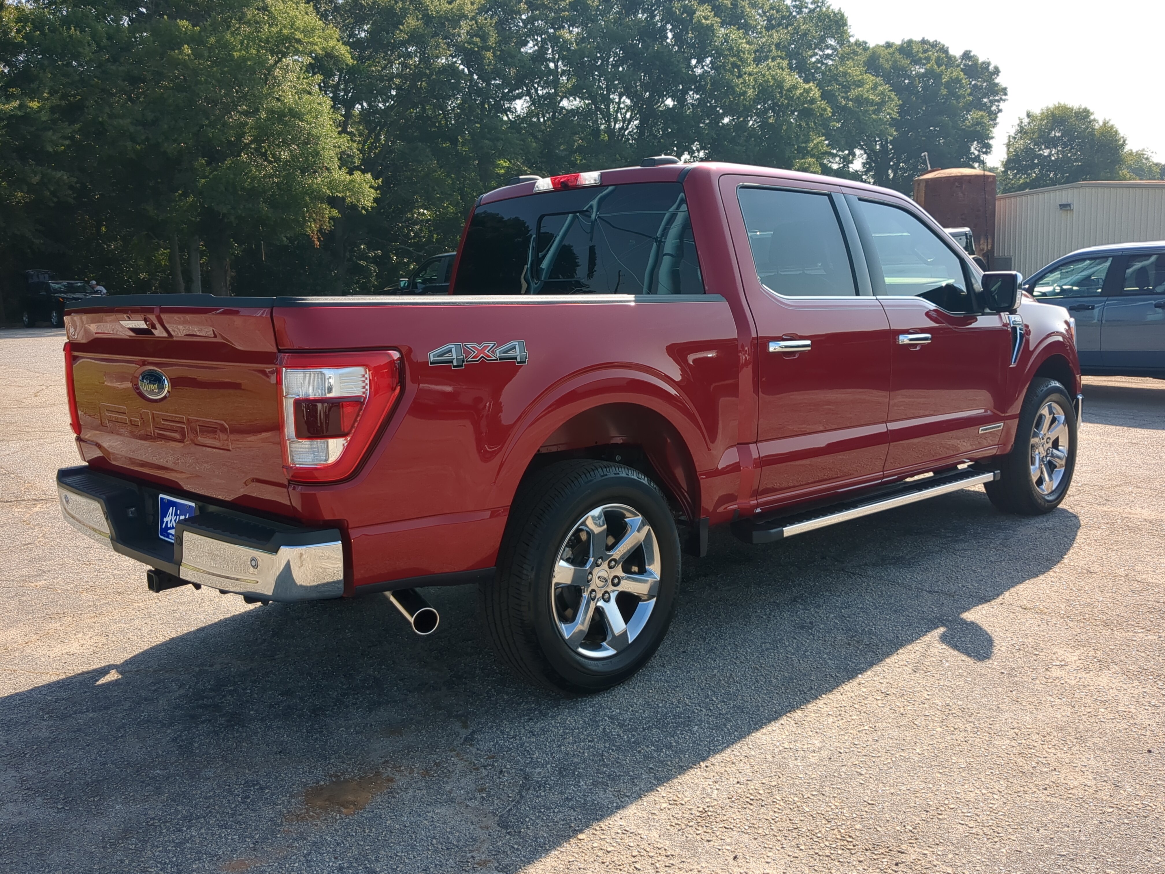 Certified 2022 Ford F150 Lariat w/ Max Trailer Tow Package AWD/4WD image 3