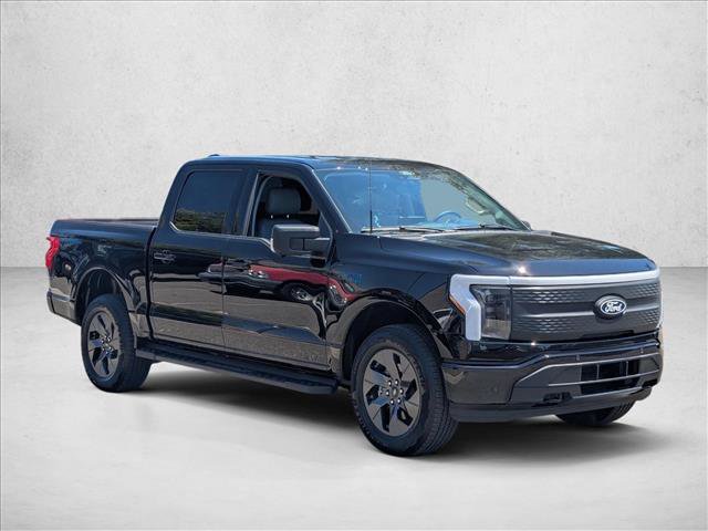 Certified 2025 Ford F150 Lightning Flash AWD/4WD image 3