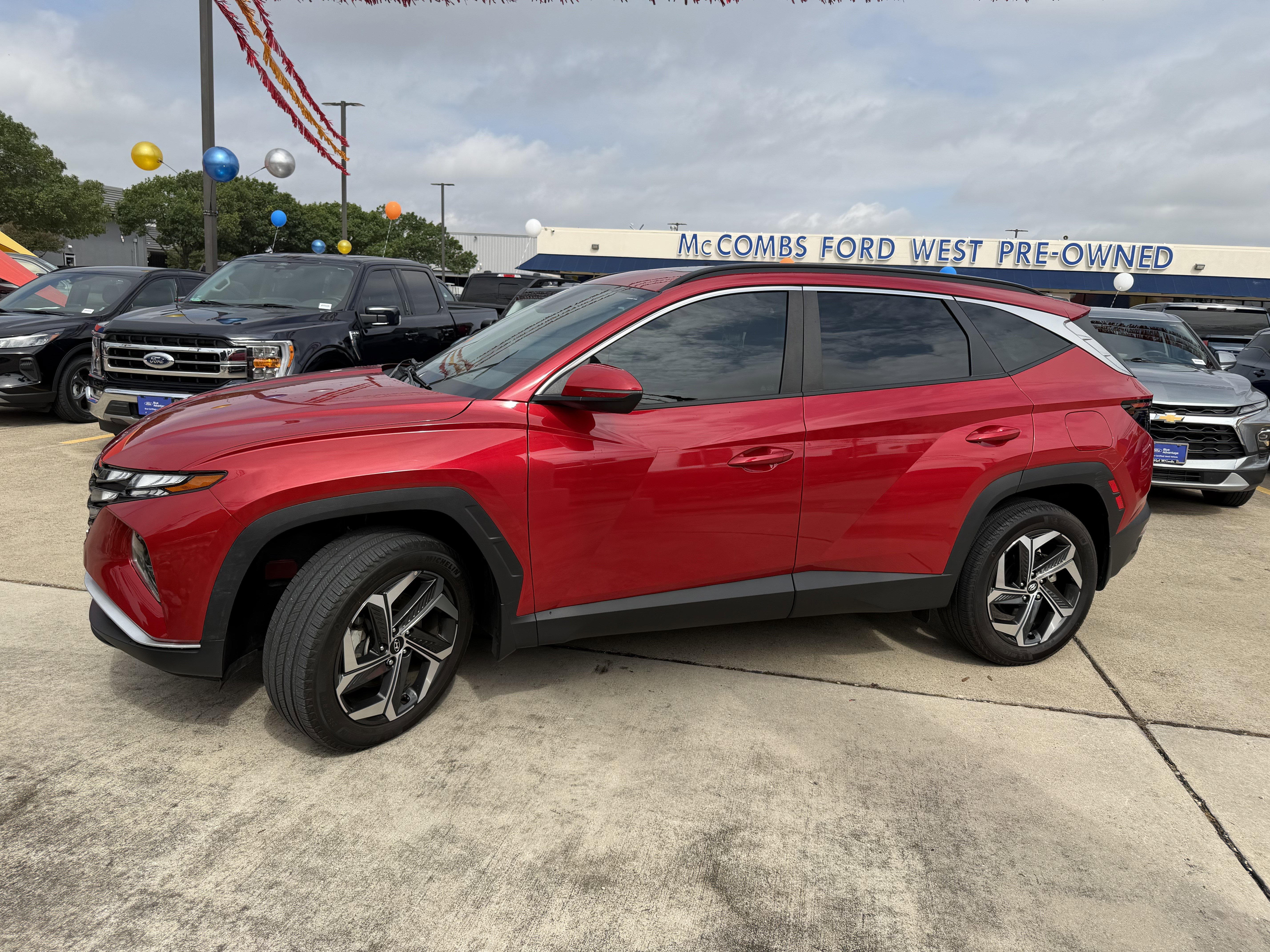 Used 2023 Hyundai Tucson SEL w/ Convenience Package AWD/4WD image 9