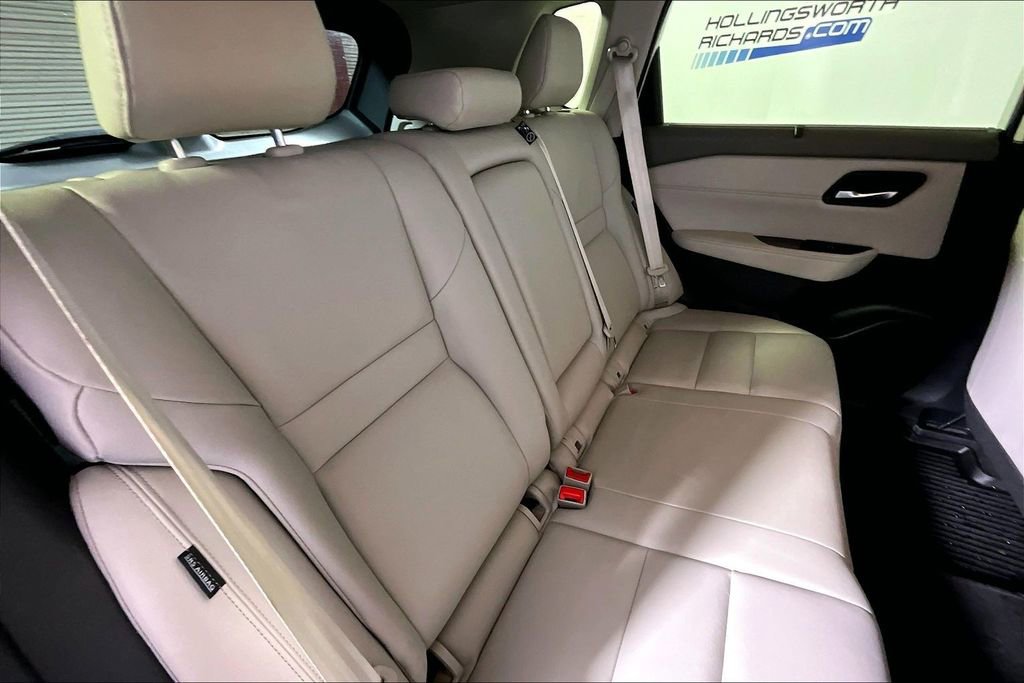 Used 2023 Nissan Rogue SL w/ SL Premium Package image 22