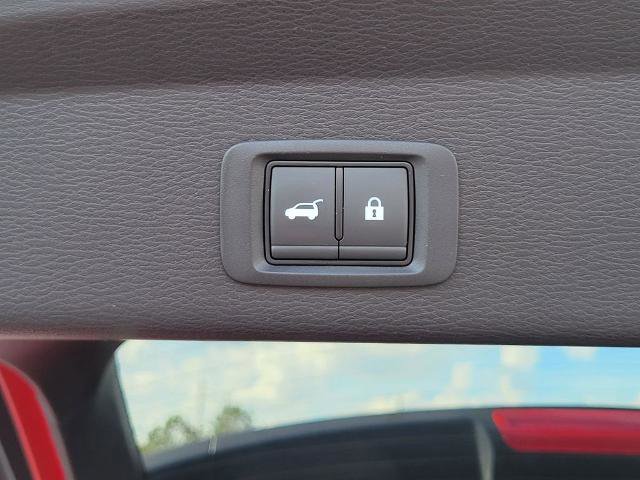 Used 2023 Mitsubishi Outlander SE image 14