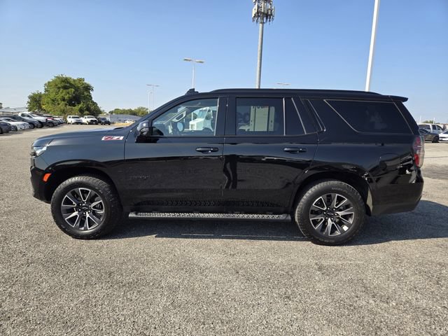 Used 2023 Chevrolet Tahoe Z71 w/ Luxury Package AWD/4WD image 4