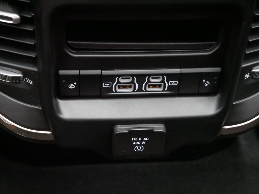Used 2021 RAM 1500 Limited AWD/4WD image 15