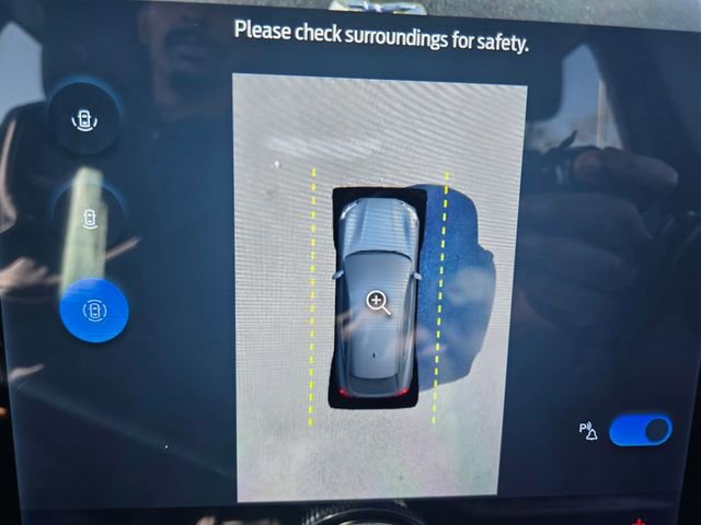 Certified 2025 Ford Mustang Mach-E Premium image 16