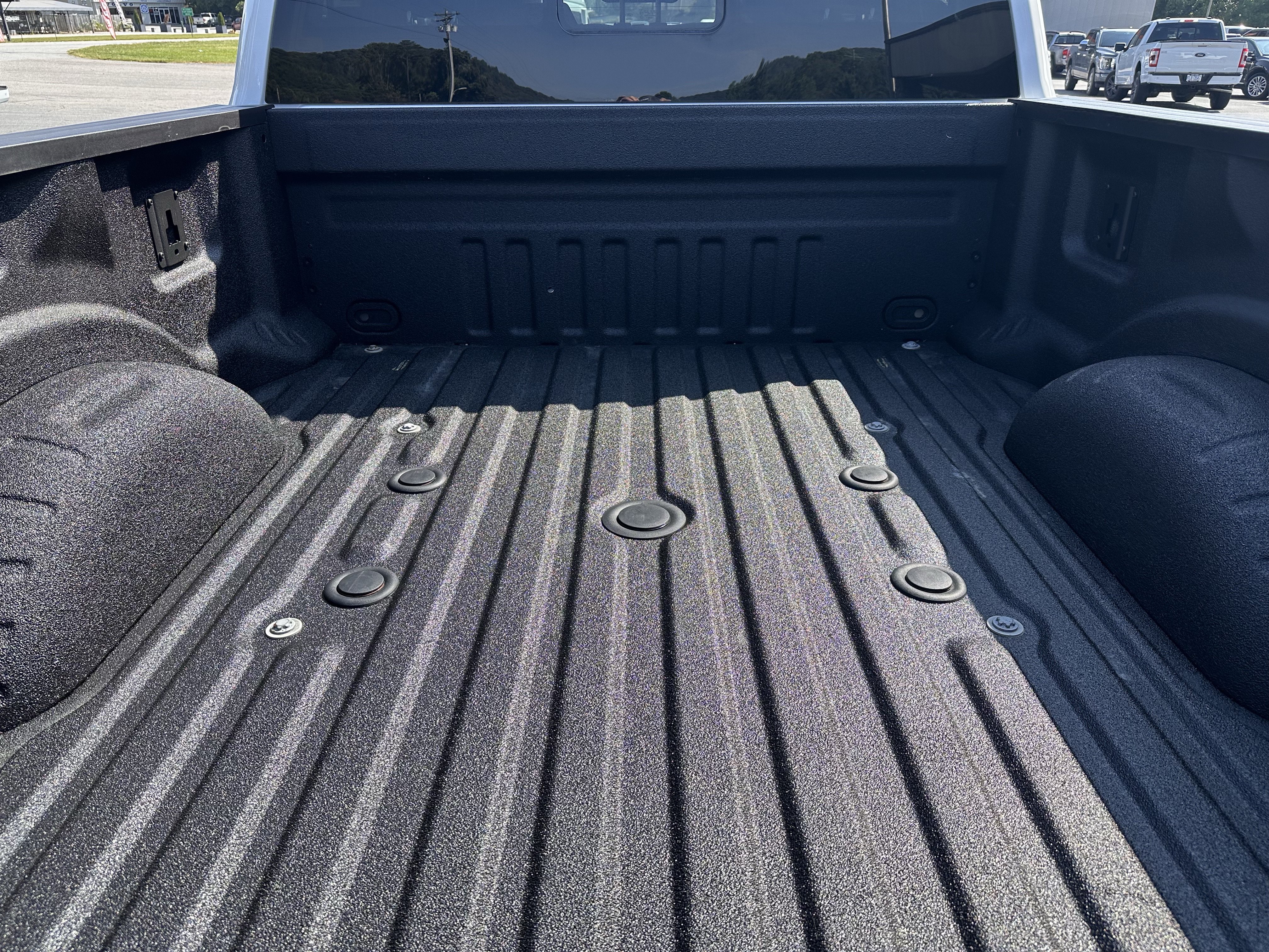 Certified 2022 Ford F250 King Ranch w/ Tremor Off-Road Package AWD/4WD image 9