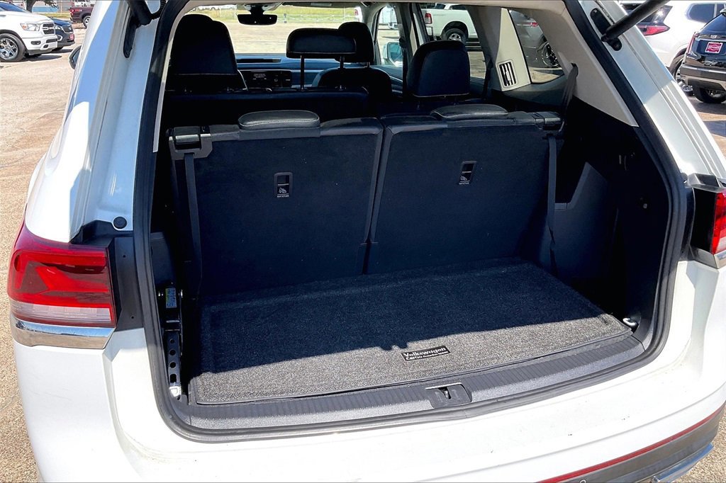 Used 2021 Volkswagen Atlas SEL w/ MDO Package (Bench Seat) image 38