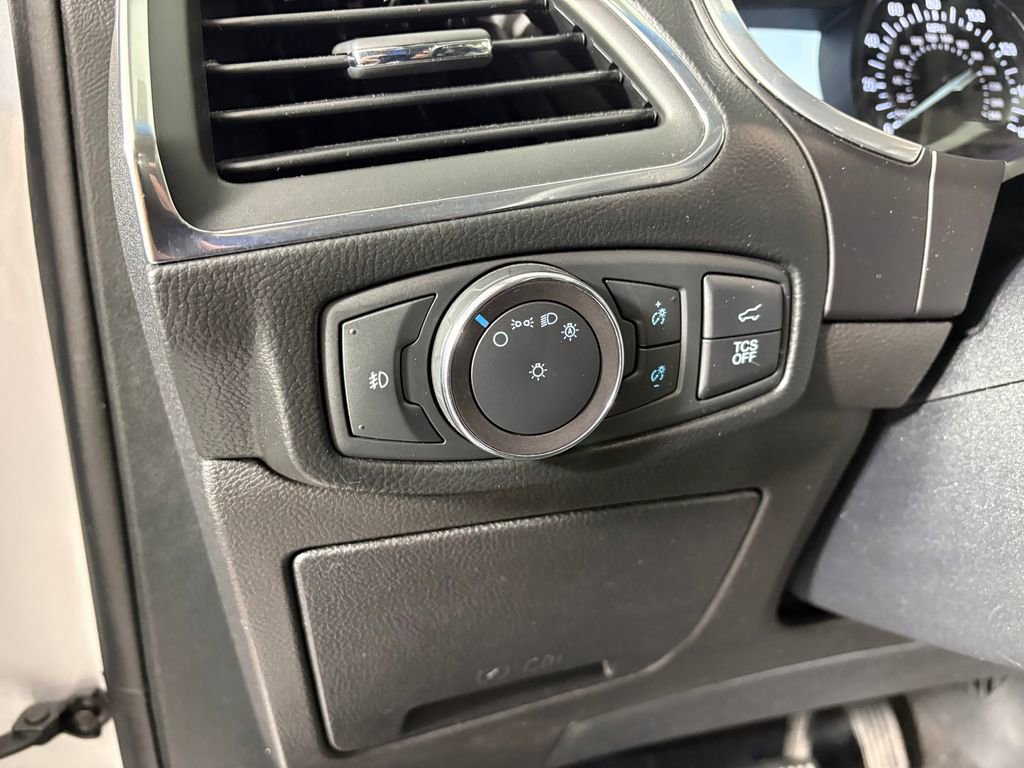 Certified 2019 Ford Edge Titanium image 14