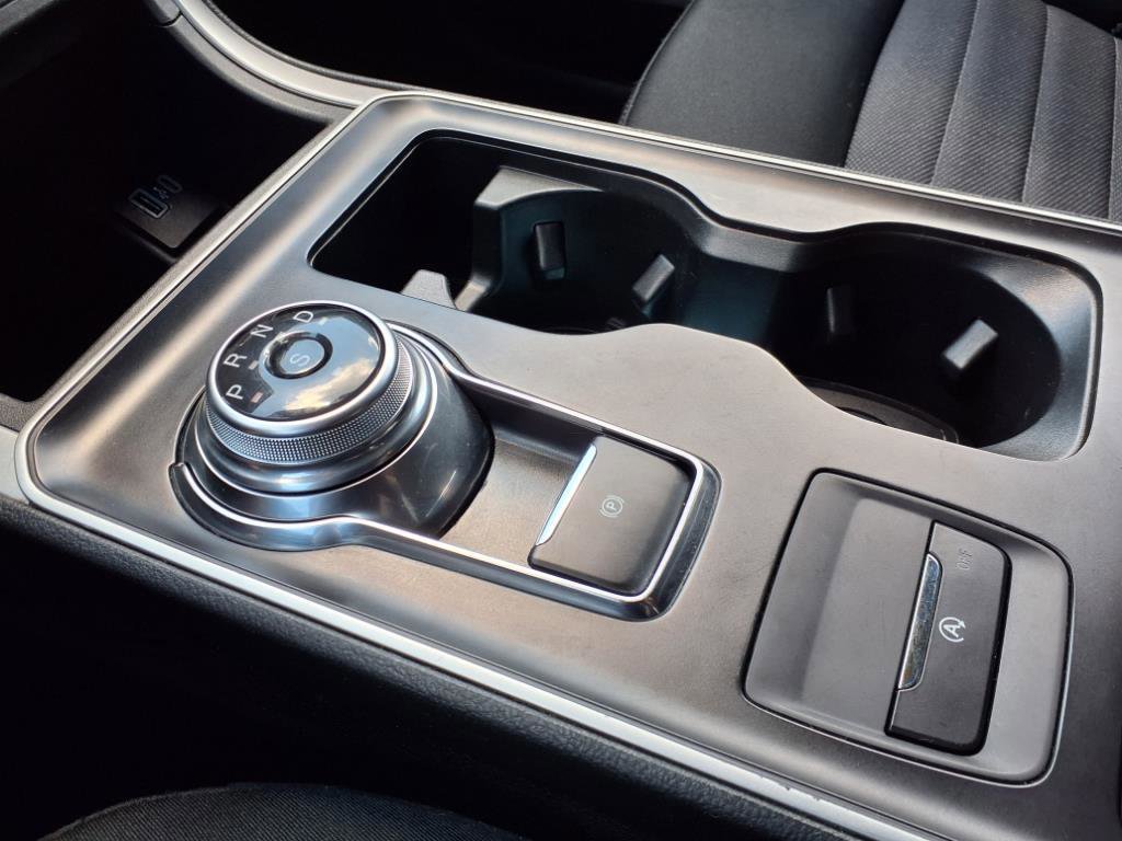 Certified 2022 Ford Edge SE image 17