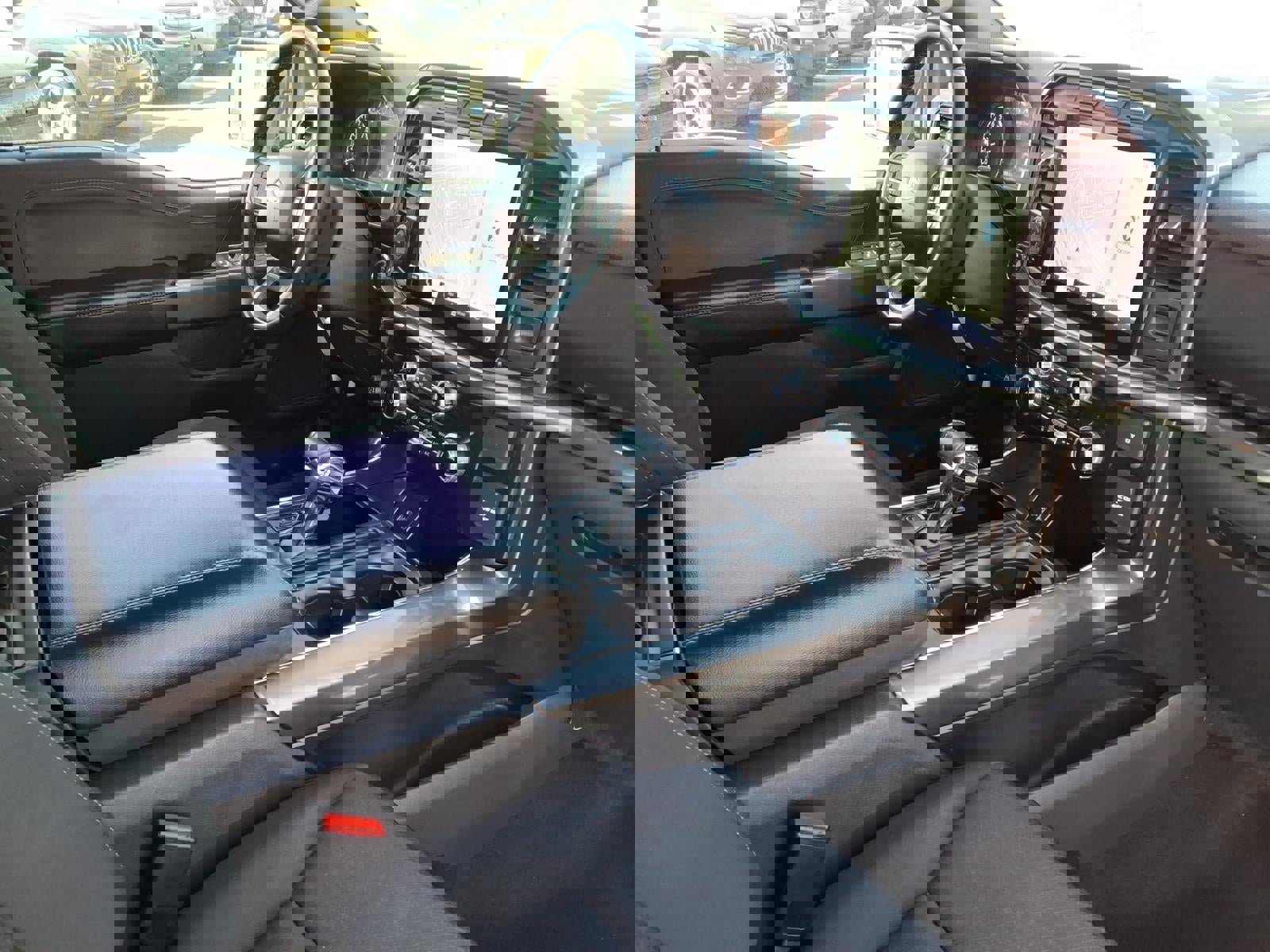 Certified 2023 Ford F150 XLT w/ Equipment Group 302A High image 10