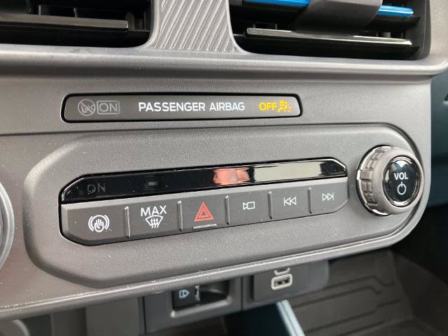 Certified 2025 Ford Maverick Lobo AWD/4WD image 29