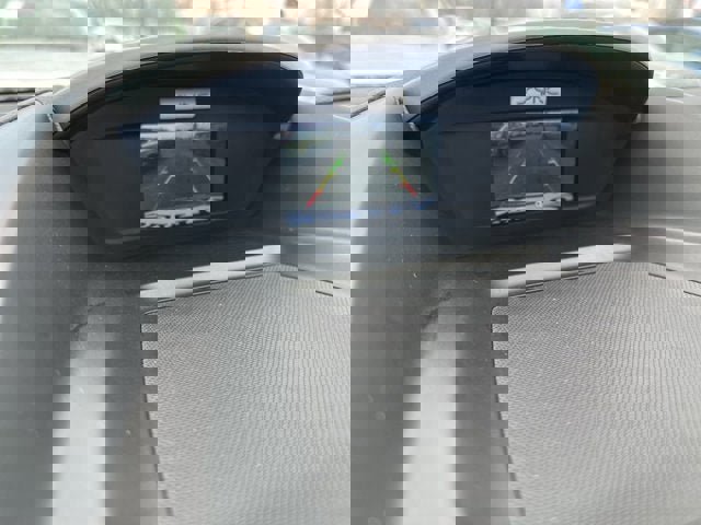 Certified 2017 Ford Escape SE w/ SE Cold Weather Package image 3