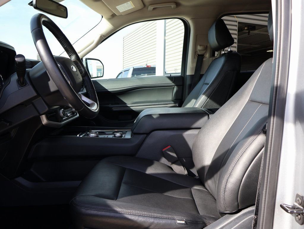 Certified 2022 Ford Expedition Max XLT image 23