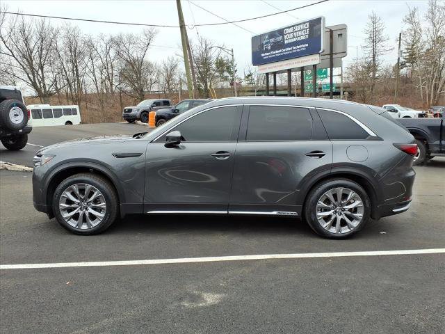 Used 2024 MAZDA CX-90 3.3 Turbo w/ Premium Plus Pkg image 2