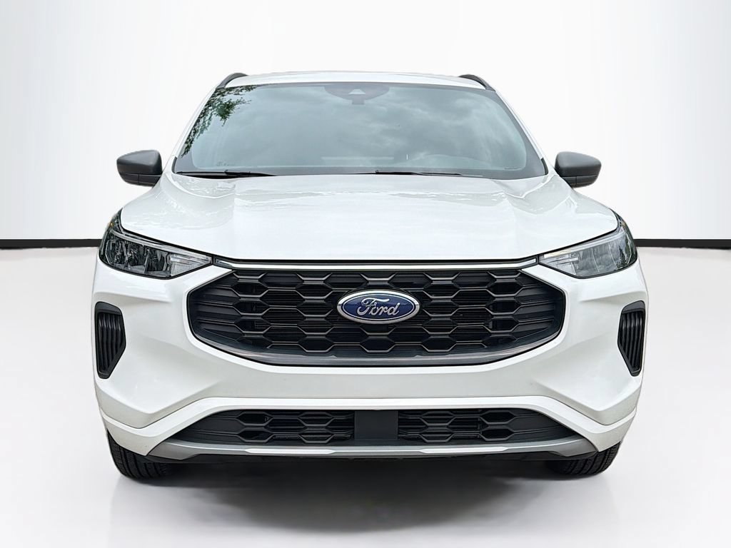 Certified 2024 Ford Escape ST-Line w/ Tech Pack #1 AWD/4WD image 2