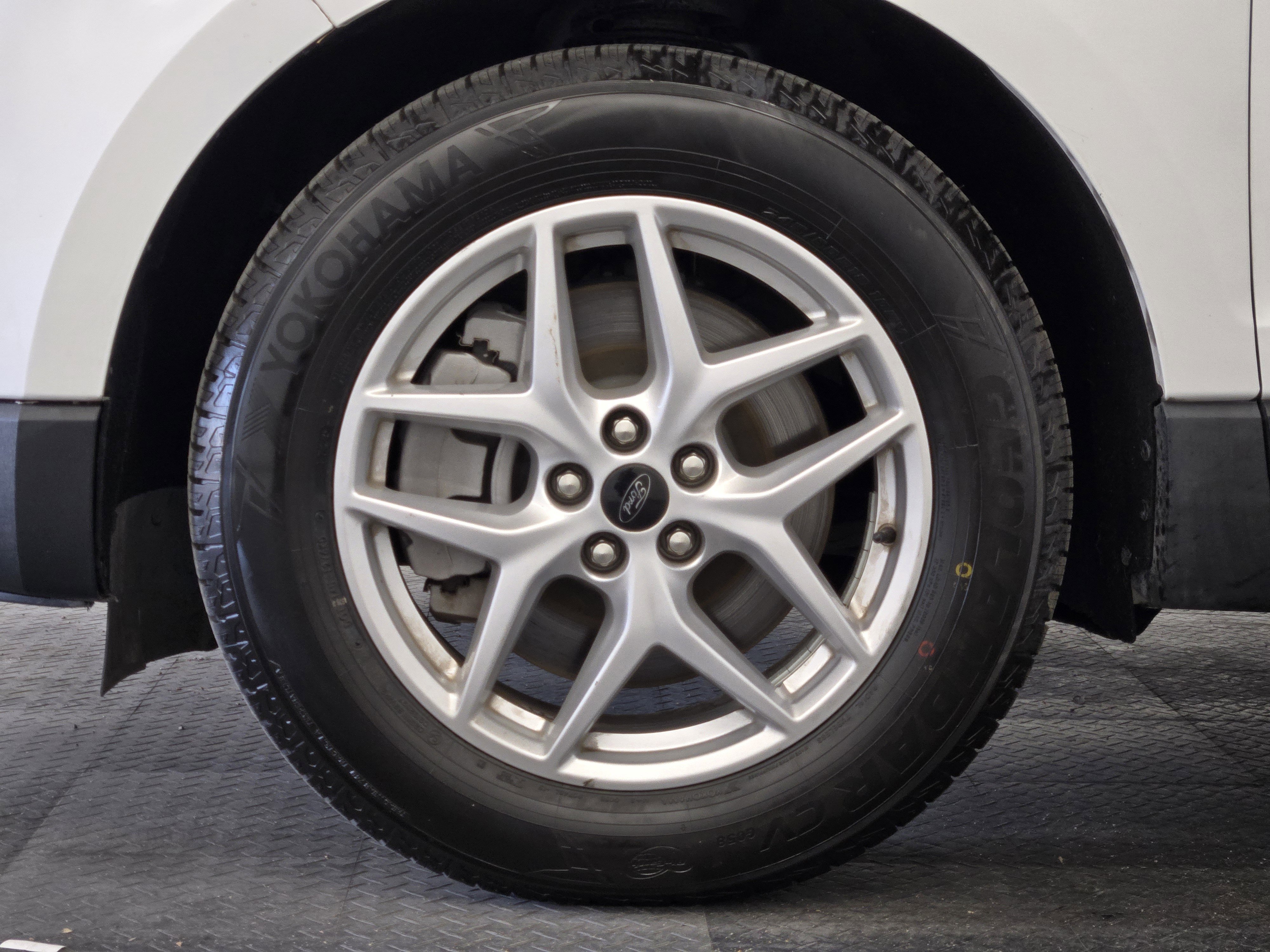 Certified 2023 Ford Edge SEL AWD/4WD image 10