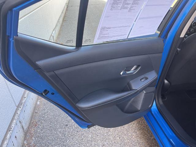 Used 2020 Nissan Sentra SV image 11