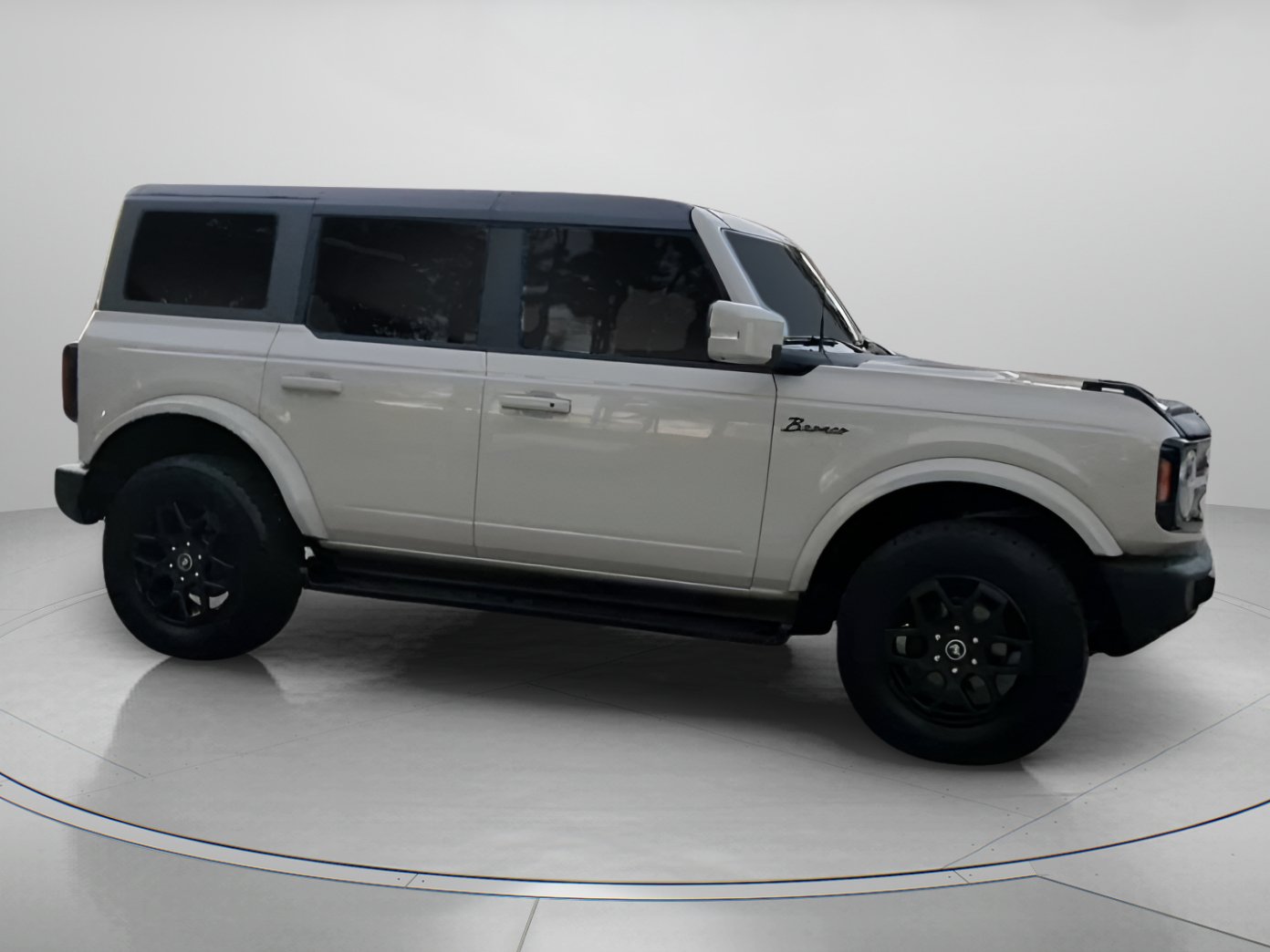 Certified 2025 Ford Bronco Outer Banks AWD/4WD image 34