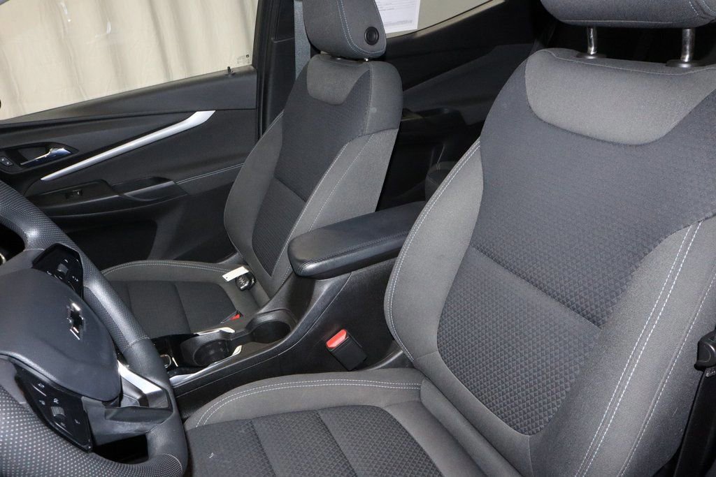 Used 2022 Chevrolet Bolt EUV LT w/ Driver Confidence Package image 25