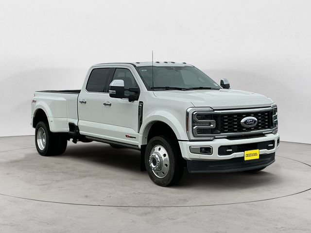 Certified 2024 Ford F450 Platinum w/ FX4 Off-Road Package AWD/4WD image 3