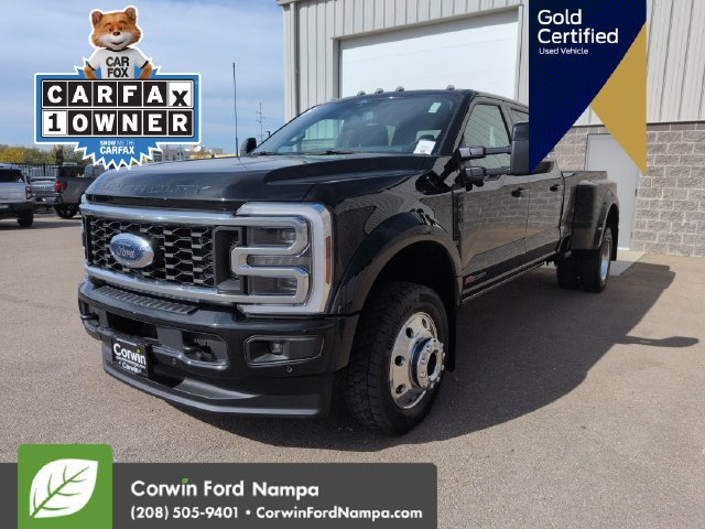 Certified 2025 Ford F450 Platinum w/ FX4 Off-Road Package AWD/4WD image 9