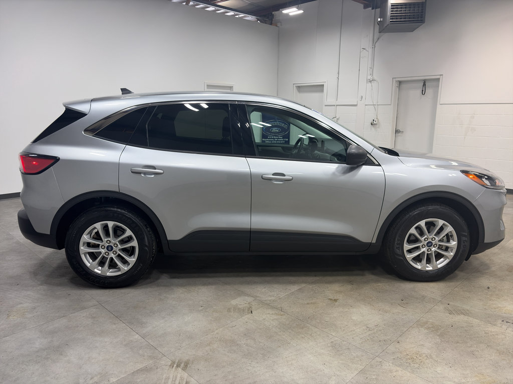 Certified 2022 Ford Escape SE FWD image 6