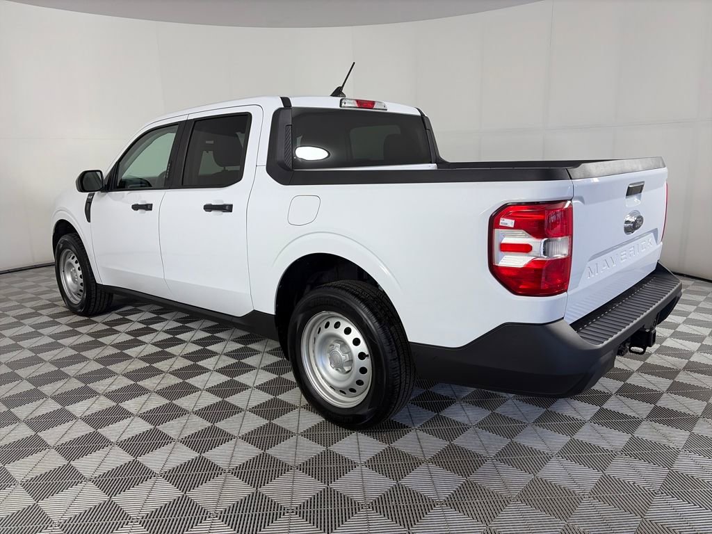 Certified 2022 Ford Maverick XLT w/ Equipment Group 300A Standard image 5