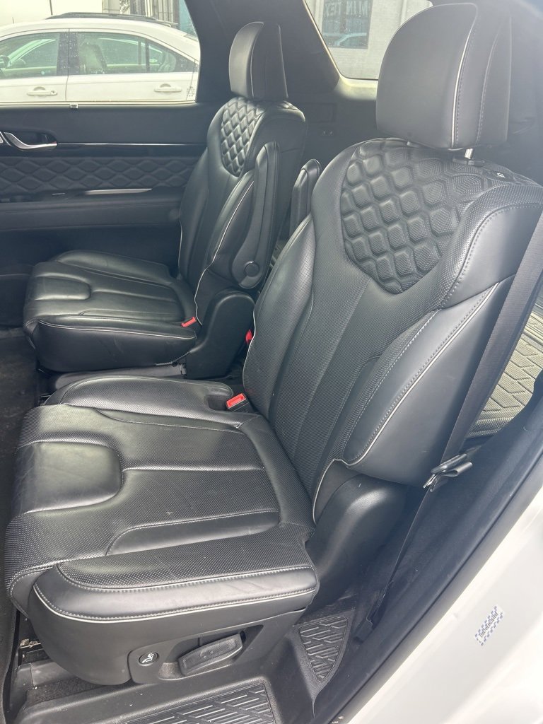 Used 2022 Hyundai Palisade Calligraphy image 5