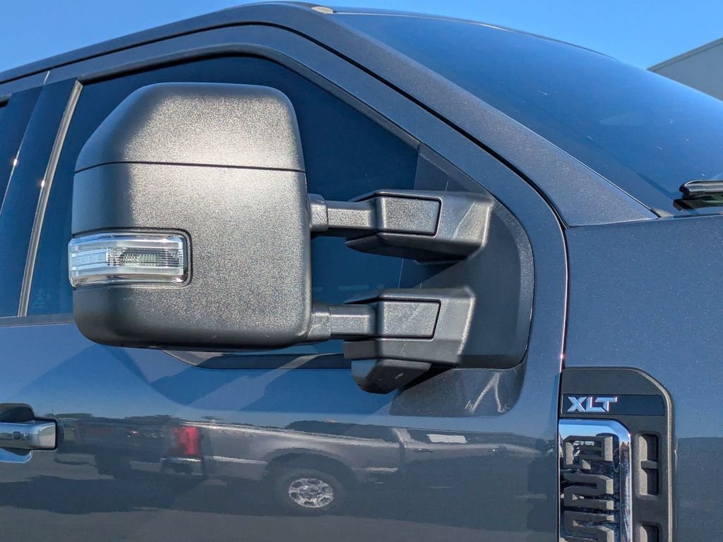 Certified 2026 Ford F250 XLT w/ XLT Premium Package AWD/4WD image 11