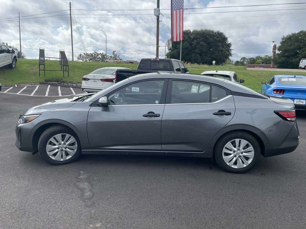 Used 2025 Nissan Sentra S FWD image 5