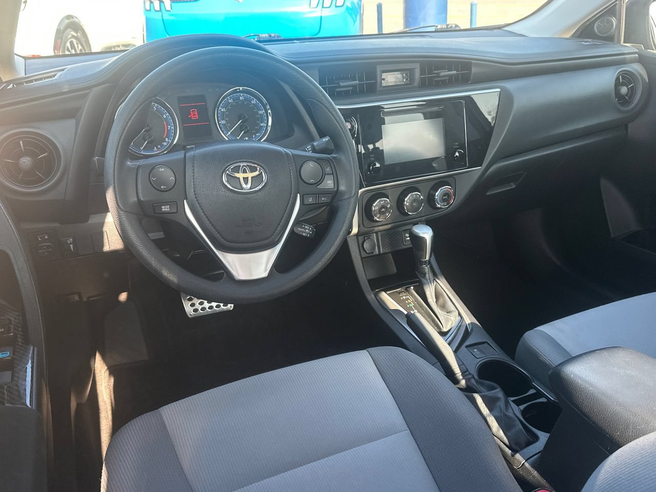 Used 2019 Toyota Corolla L FWD image 24
