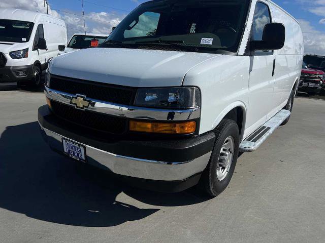 Used 2024 Chevrolet Express 2500 WORK VAN w/ Driver Convenience Package image 2