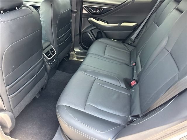 Used 2025 Subaru Outback Limited w/ Popular Package #2 AWD/4WD image 18